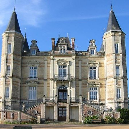 Chateau De La Moriniere Beaupreau-en-Mauges Bagian luar foto