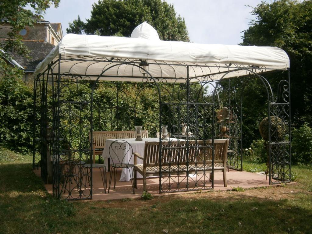 Chateau De La Moriniere Beaupreau-en-Mauges Bagian luar foto