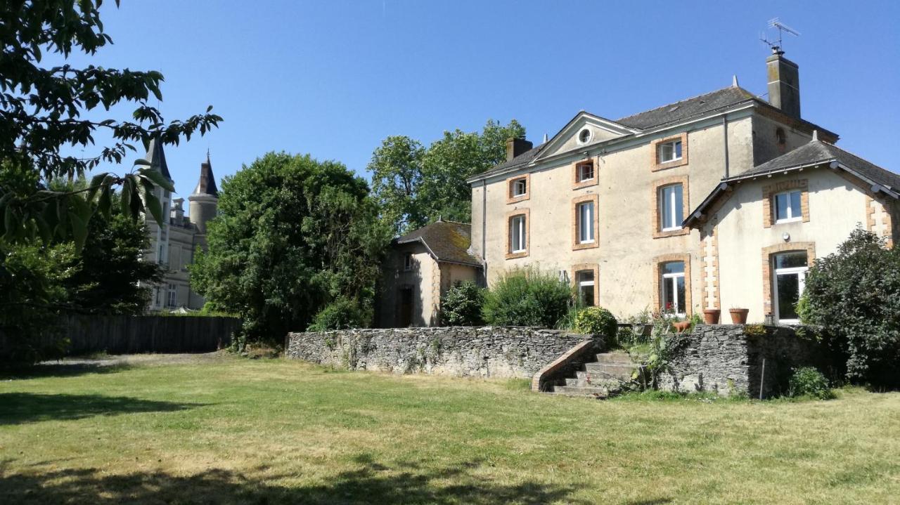 Chateau De La Moriniere Beaupreau-en-Mauges Bagian luar foto
